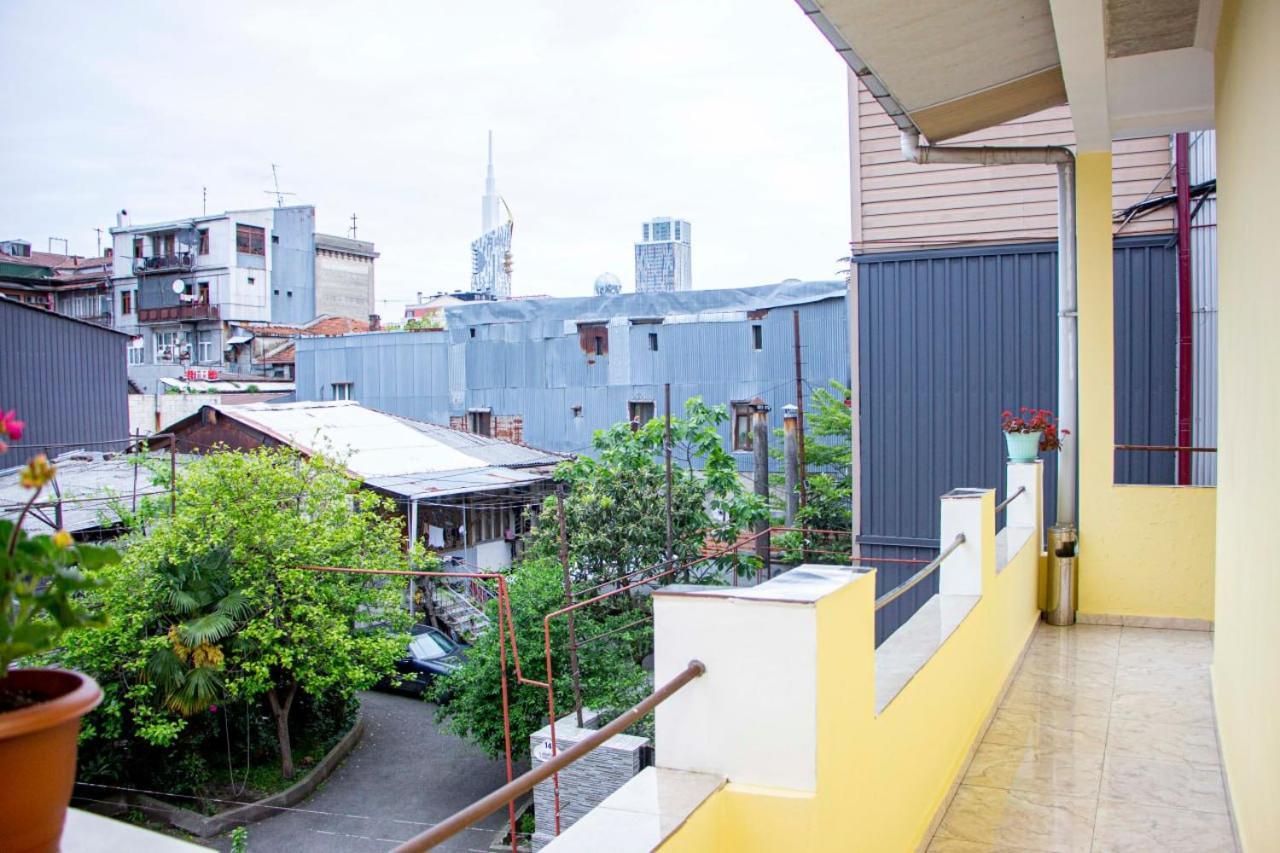 Old Clty Hotel باتومي المظهر الخارجي الصورة